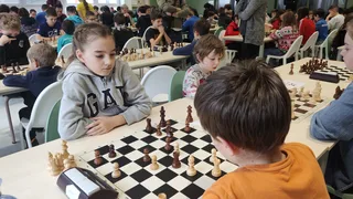 1.kolo: V.Klicka - E.Bartošová 0:1