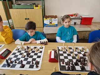 2.kolo: E.Bartošová - E.Halcinova 1/2:1/2, O.Šuplata - M.Kocifajova 0:1