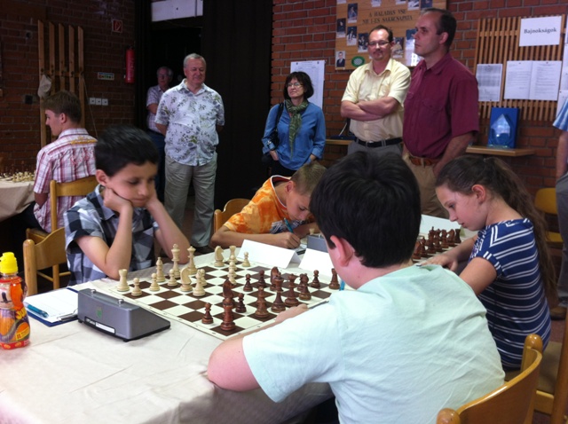 Samirovi maďarský guláš naopak chutil a 3 bodmi sa stal najúspešnejším hráčom SR. 69