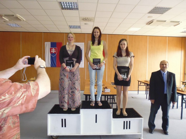 Najlepšie hráčky na 2.šachovnici - 1.miesto WFM M.Machalová 252