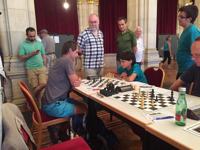 1.kolo: R.Lenninger - FM S.Sahidi 0:1 Samirov krajný pešiak sa ukázal ako nebezpečnejší 334