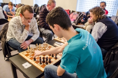 2.kolo: B.Krajčovič - J.Suchánsky 0:1 Po dvoch kolách bol Jakub stopercentný. 118