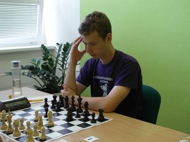 5.kolo: FM S.Sahidi - FM M.Macko 1:0 Miro v klubovom derby ťahal za kratší koniec 615