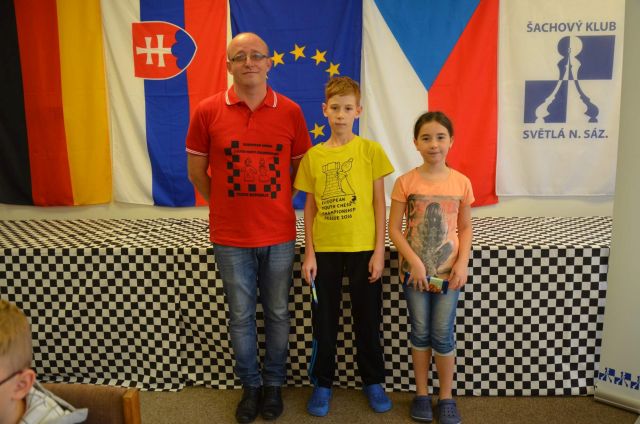 ... a zaslúžene dostal cenu za partiu kola 678