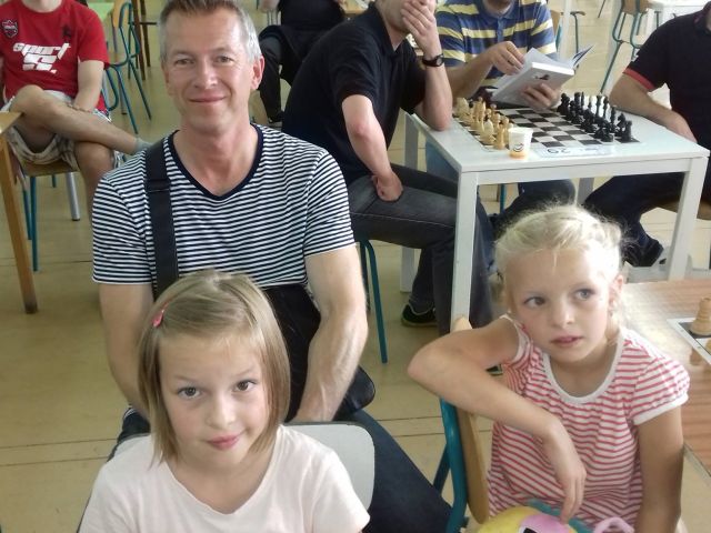 Čakanie na záverečné vyhodnotenie 026