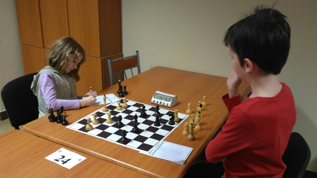 4.kolo: N.Havaldová - M.Adamec 0:1 141