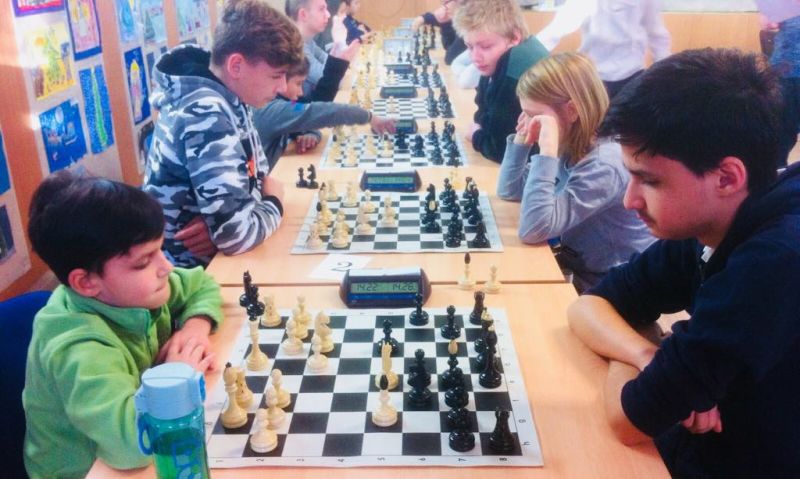 Se.Sahidi - FM S.Sahidi 0:1 Druhé bratské derby 304