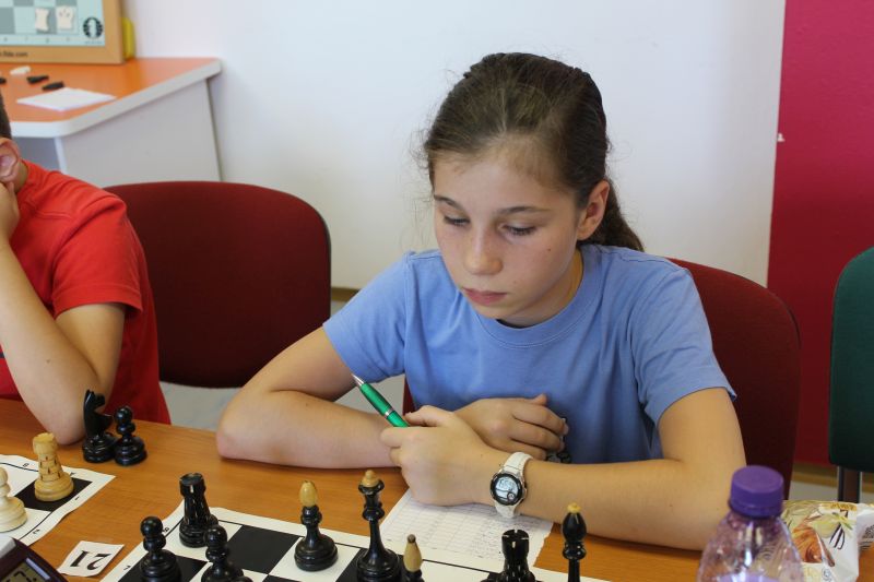 Simonka Bochničková 847