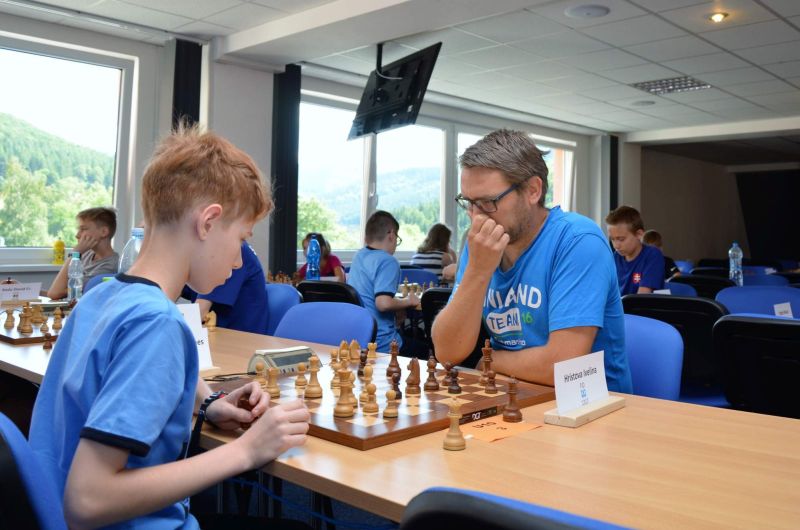 Vladko počas bleskového turnaja 877