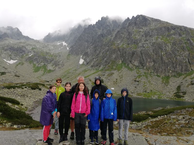 Emka, Simonka a Vladko na jednej z turistických výprav 994
