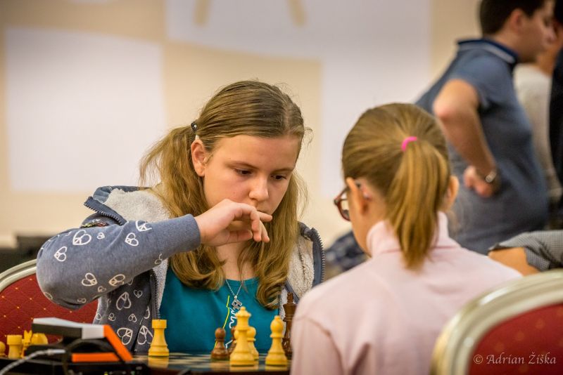 3.kolo: G.Kapolková - N.Kubíková 1:0 Pohľad na klubové derby z druhej strany (zdroj: FB konto BŠA) 190