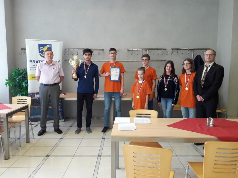 Víťazné družstvo BSK A, vrátane našich Maťa, Ryana a Samira 099