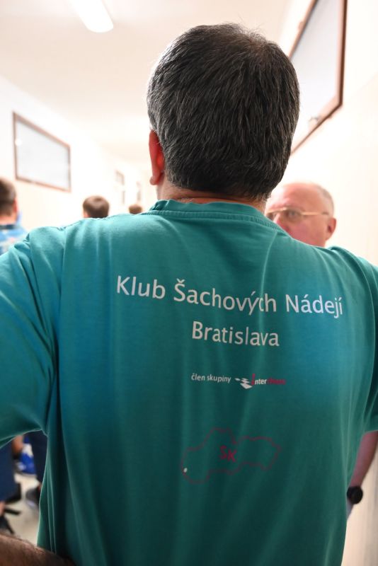 Inšpekcia v tyrkysovom drese (zdroj: FB organizátora podujatia) 408