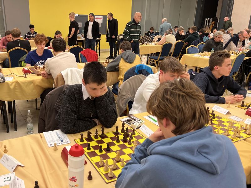 8.kolo: M.Dahl - S.Bochničková 1:0 216