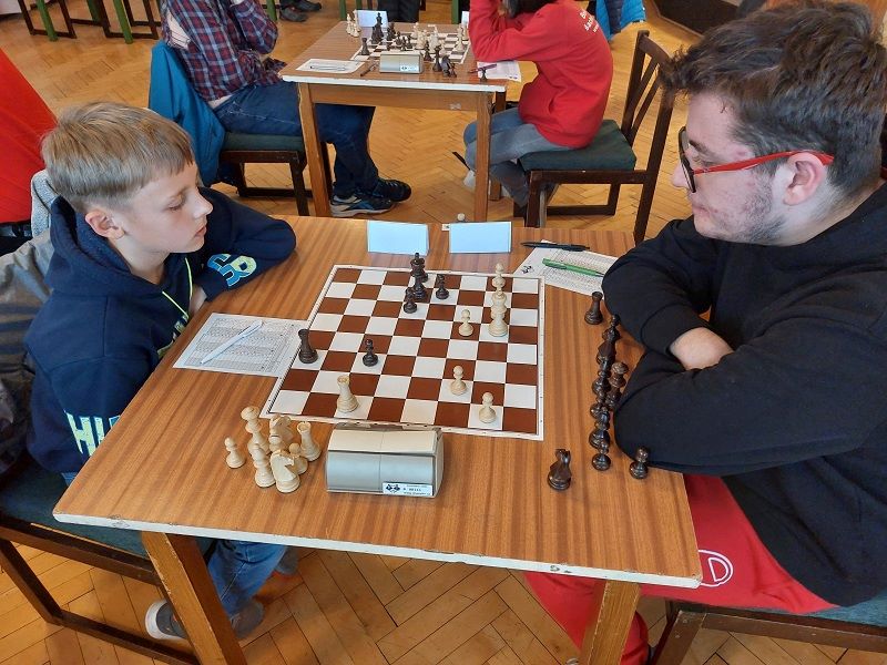 2.kolo: A.Czernecki - R.Pisarčík 1:0 279