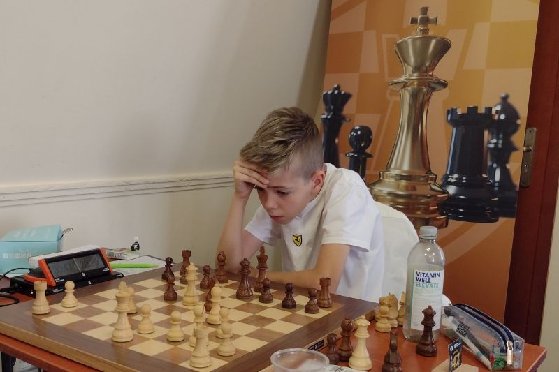 Open A - Casey Ryan Mészáros 590