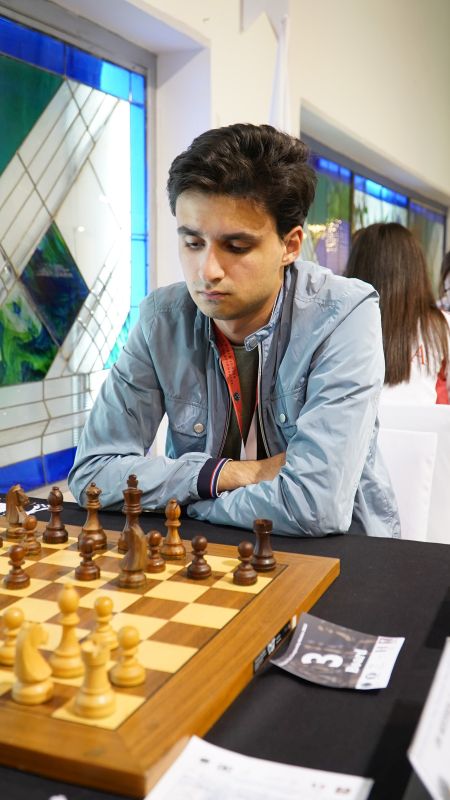 IM Samir Sahidi (zdroj: web organizátora súťaže) 031