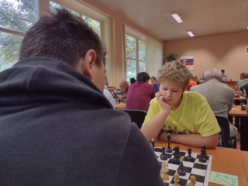 7.kolo: M.Mikuláš - T.Bartelt 1:0 Jedna z troch turnajových prehier Tobiasa, čo je skvelý výsledok 035