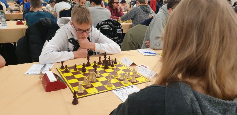 5.kolo: A.Slusarczyk - J.Ďurana 0,5:0,5 192