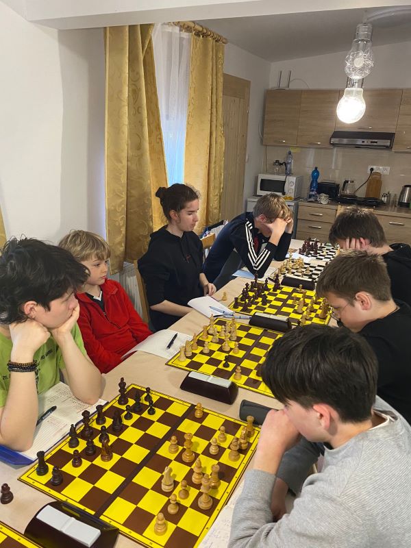 Joni a Simonka v plnom nasadení 272