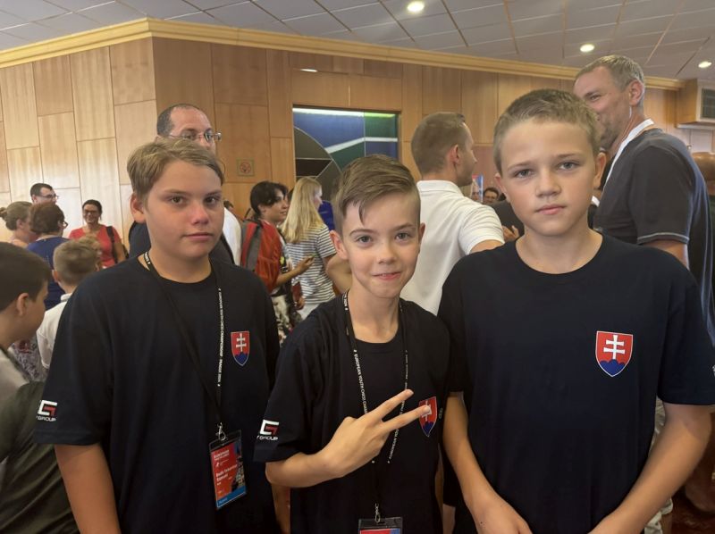 O14 - Casey Ryan Mészáros (foto z hracej miestnosti sa žiaľ zabezpečiť nepodarilo) 572