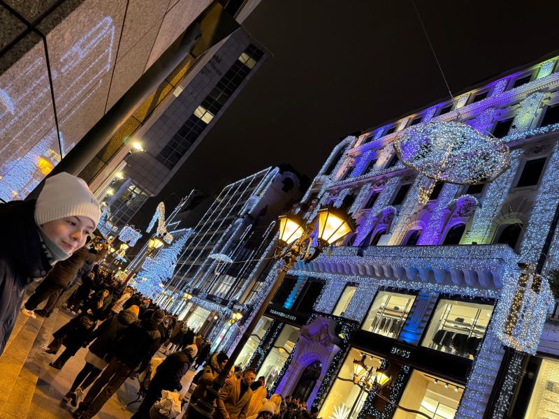 Ryan na prechádzke mikulášskou Budapešťou 215