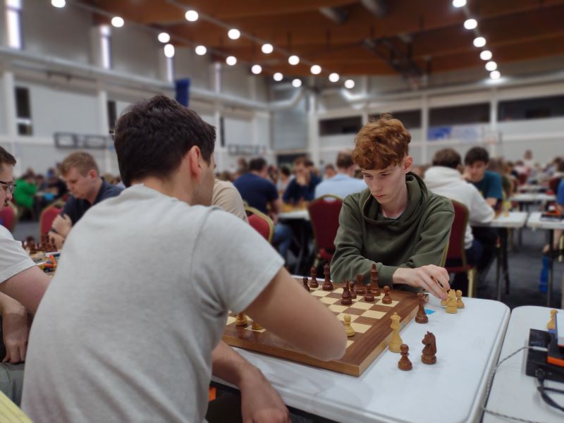 5.kolo: IM J.Druska - IM V.Bochnička 1:0 511